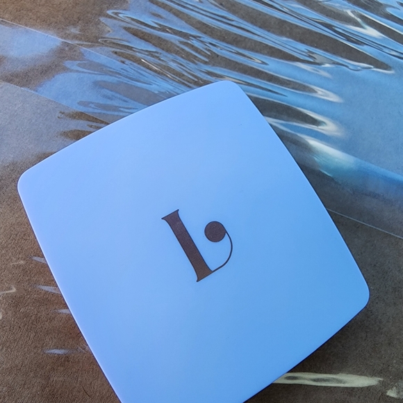 New Laqene Luxury Line Eyeshadow Moroccan Red City Ultra Creamy Palette - Picture 13 of 13